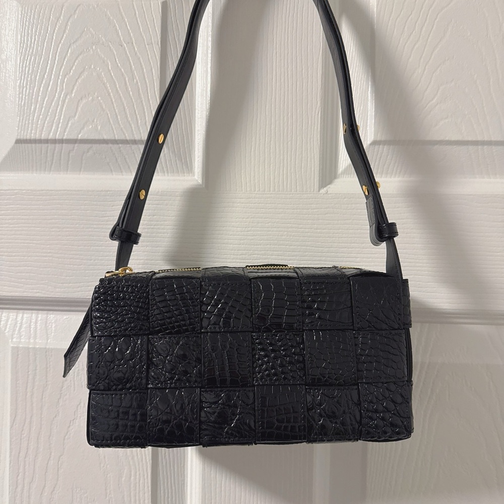 Elegant Black Alligator Leather Woven Bag